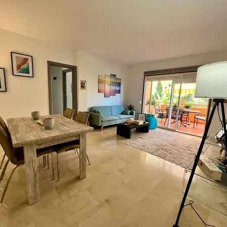 Aloha House With Bbq Near The Beach In Apartment
